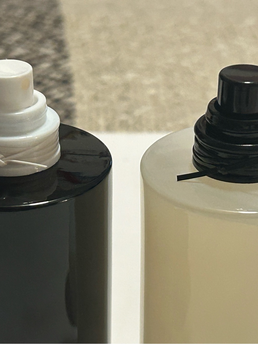 Kenneth Cole for her black & white 100ml/3.4 fl oz excellent - Picture 5 of 9